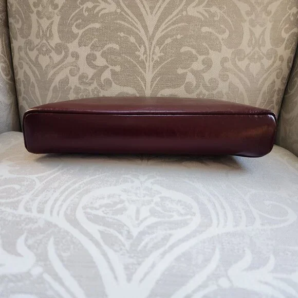 SAINT LAURENT Cassandre Large Envelope Pouch in Shiny Leather Dark Ruby - Picture 5 of 7